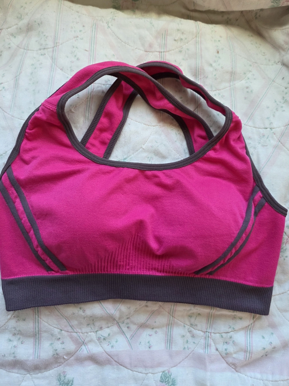 NWOT- Women’s Seamless Small Sports Bra - Hot Pink with Gray Trim